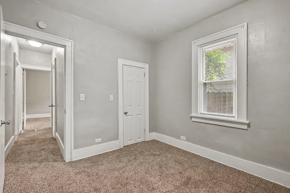 414 Trimble Avenue Kalamazoo, MI 49048