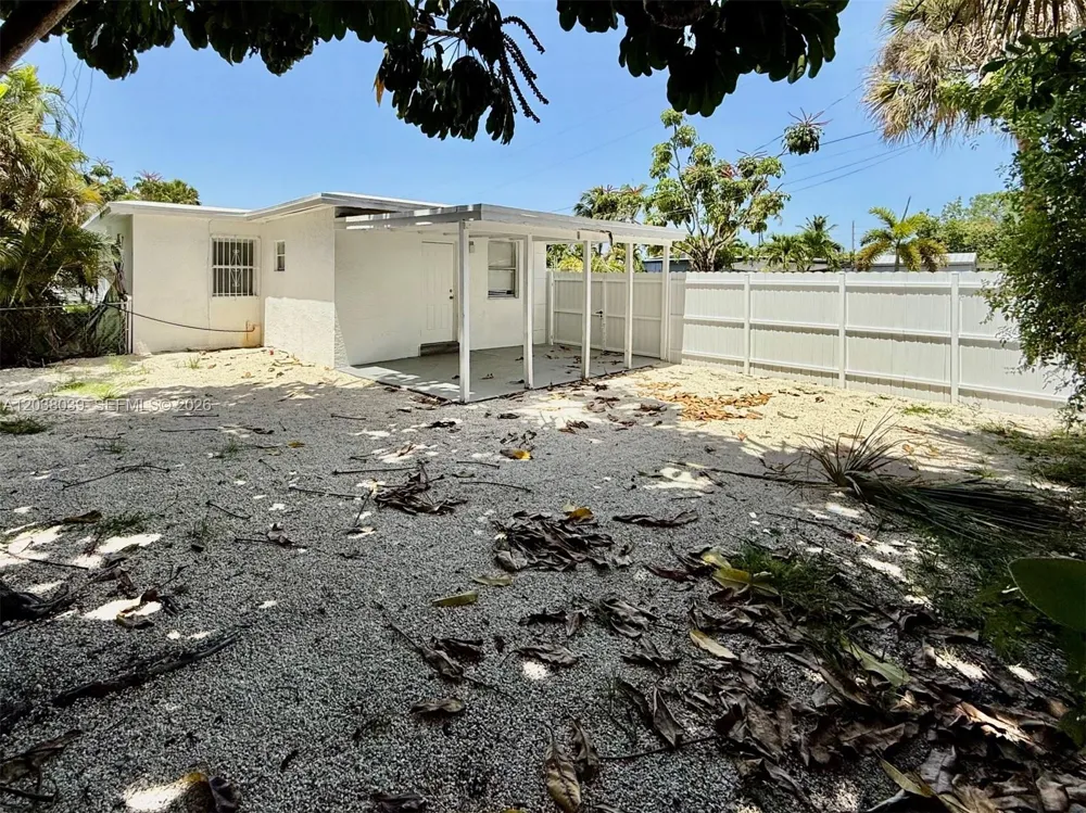 600 NW 116th Ter #1 Miami, FL 33168