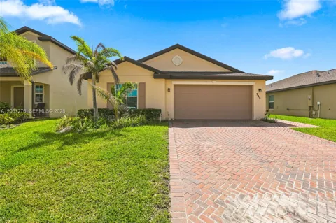 749 Worlington Ln