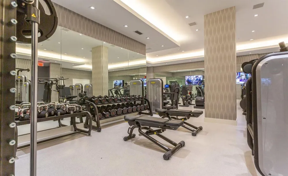 729 NW 2 STREET #605 Miami, FL 33128