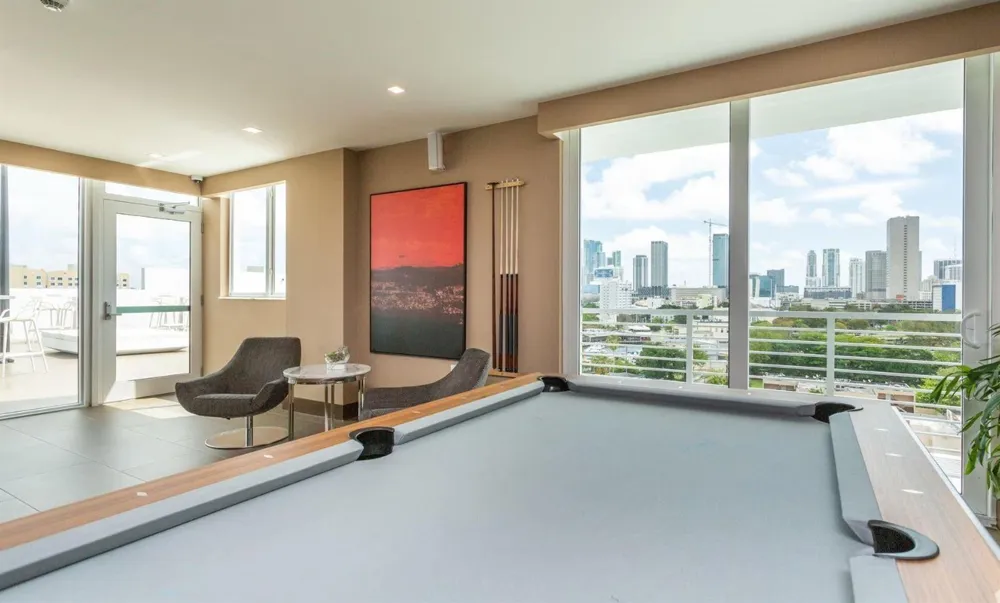729 NW 2 STREET #605 Miami, FL 33128