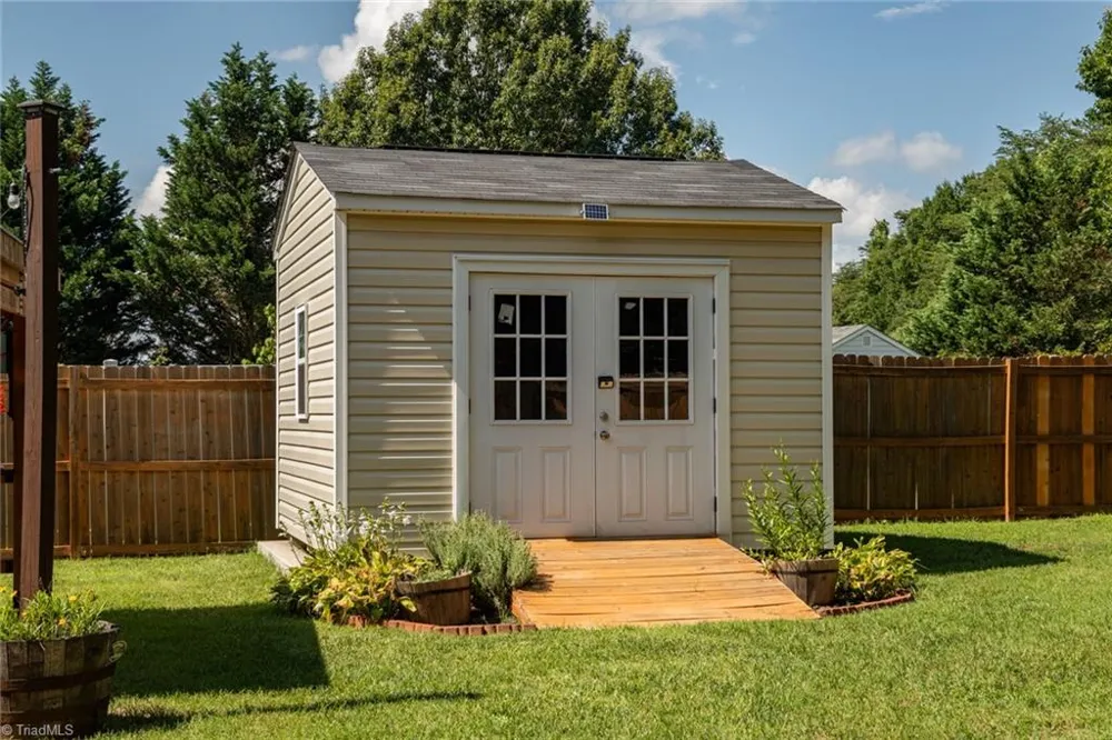 2216 Alamar Court Colfax, NC 27235