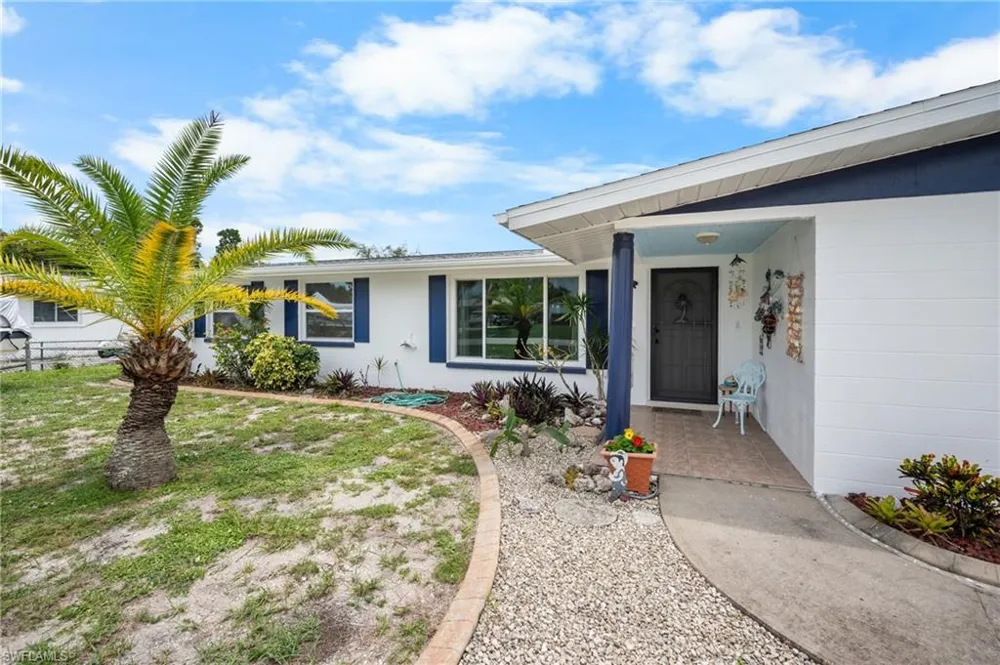 Address Not Shown Englewood, FL 34224