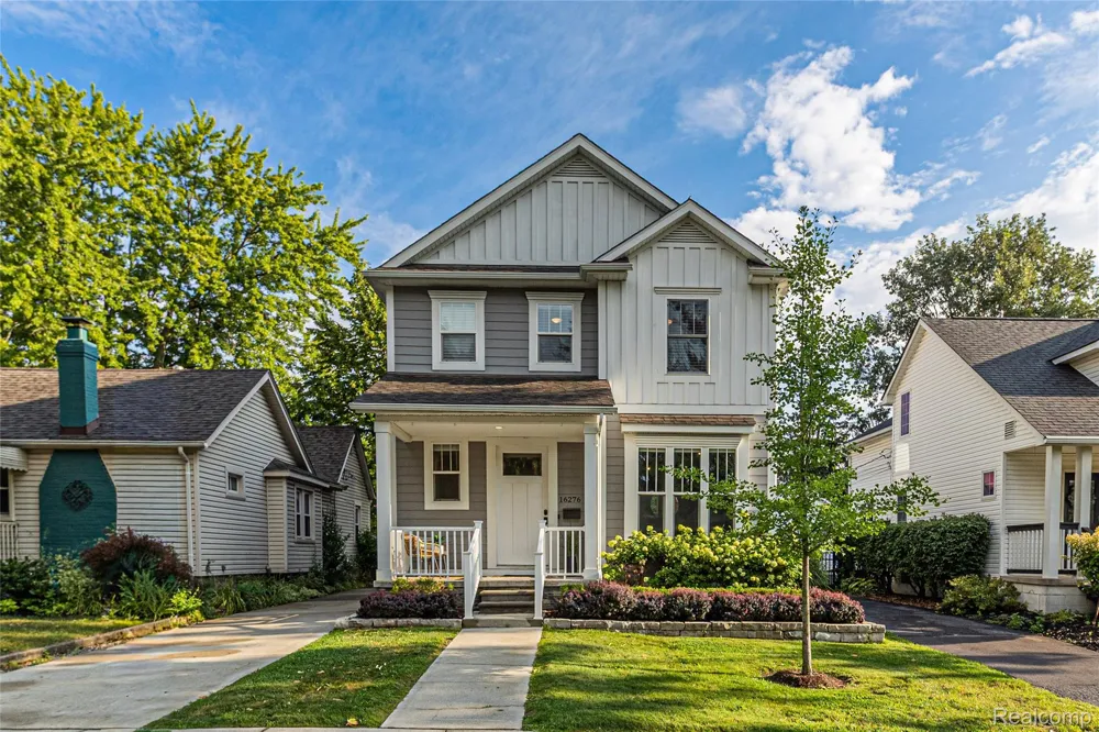 16276 Kirkshire Avenue Beverly Hills Village, MI 48025