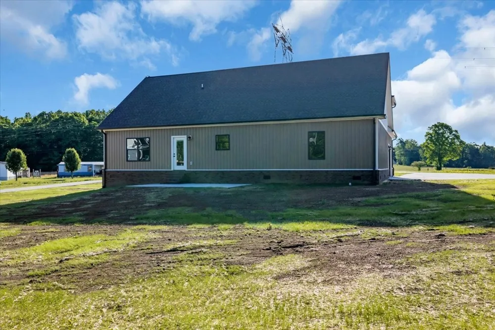 71 Brinkley Road Wartrace, TN 37183