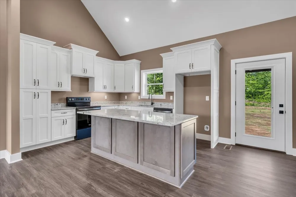 71 Brinkley Road Wartrace, TN 37183