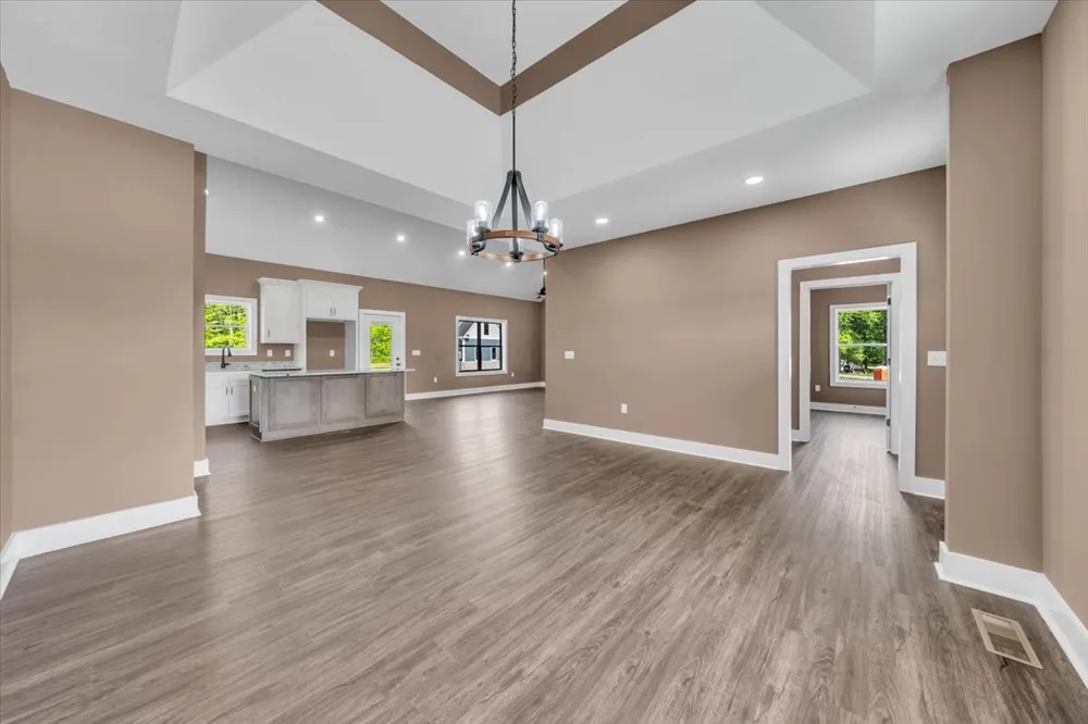 71 Brinkley Road Wartrace, TN 37183