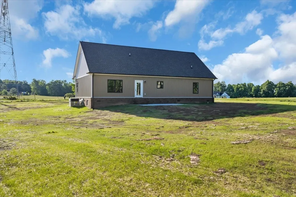 71 Brinkley Road Wartrace, TN 37183