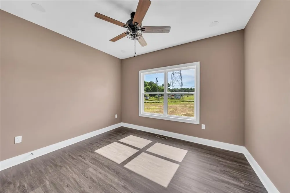 71 Brinkley Road Wartrace, TN 37183