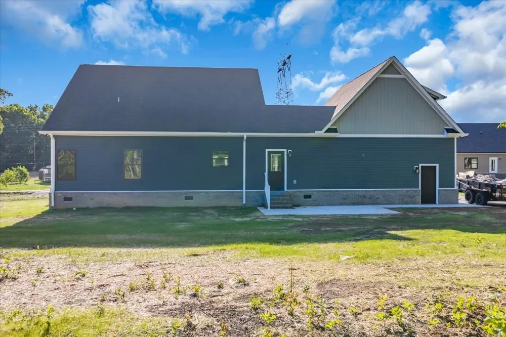101 Brinkley Road Wartrace, TN 37183