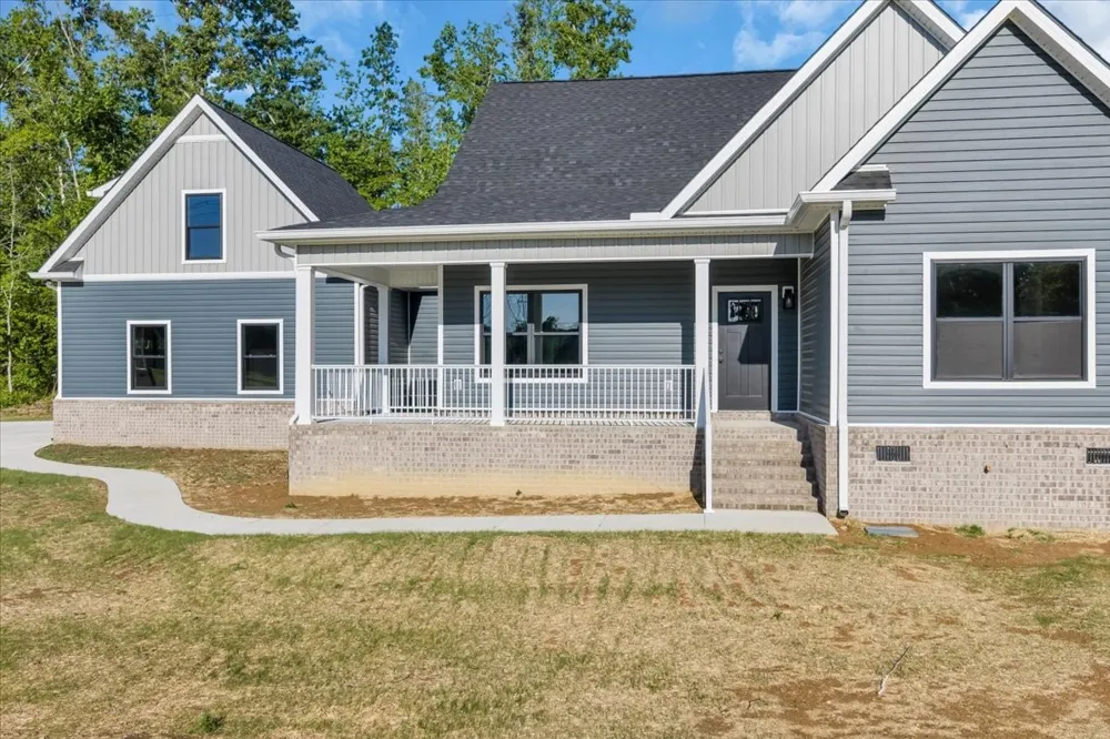 101 Brinkley Road Wartrace, TN 37183