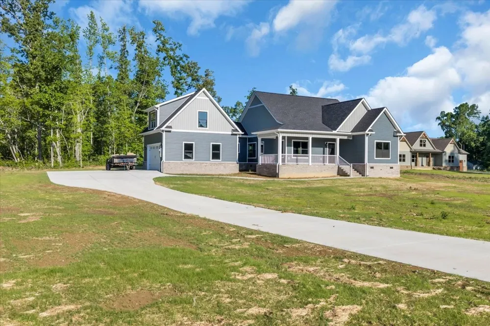 101 Brinkley Road Wartrace, TN 37183