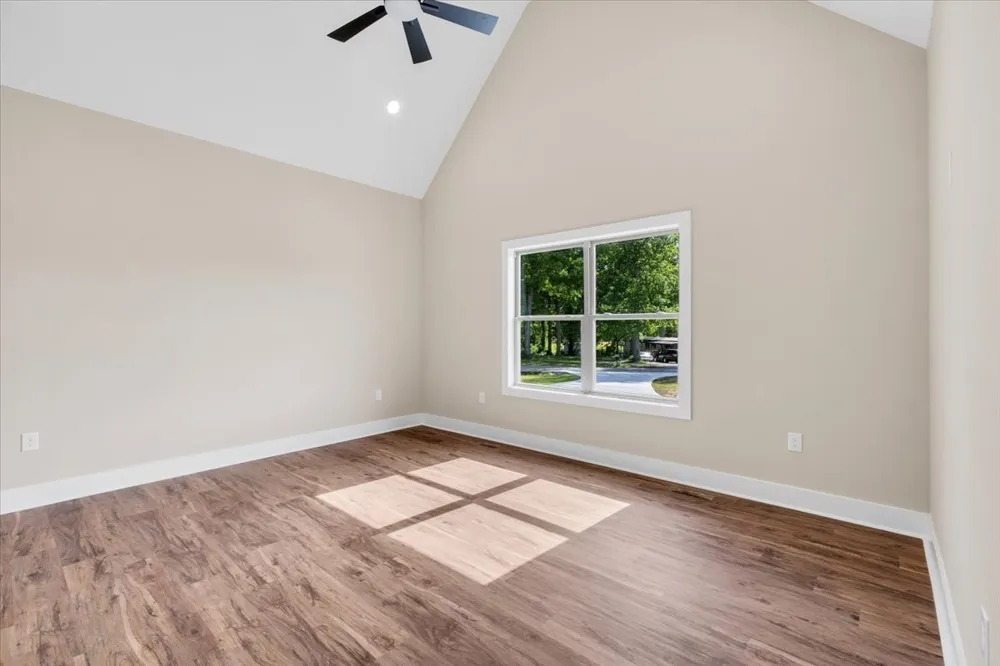 139 Brinkley Road Wartrace, TN 37183
