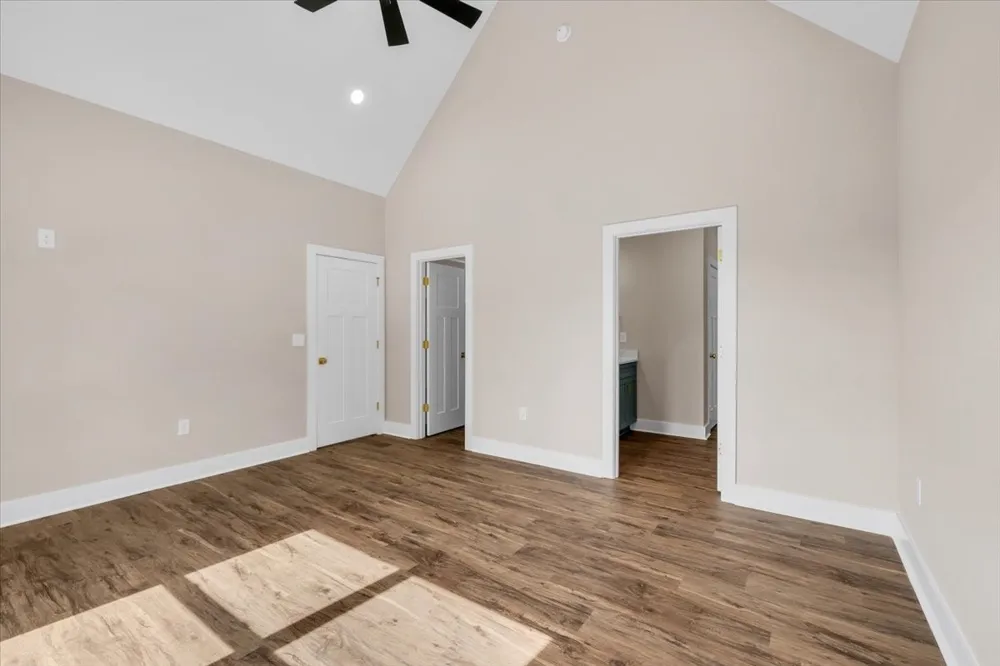 139 Brinkley Road Wartrace, TN 37183