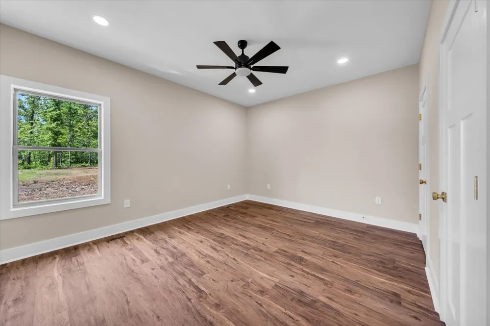 139 Brinkley Road Wartrace, TN 37183