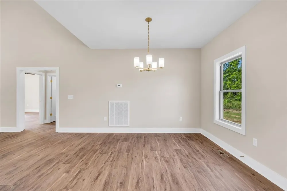 139 Brinkley Road Wartrace, TN 37183