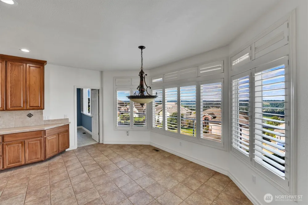 10010 181st Avenue Ct E Bonney Lake, WA 98391