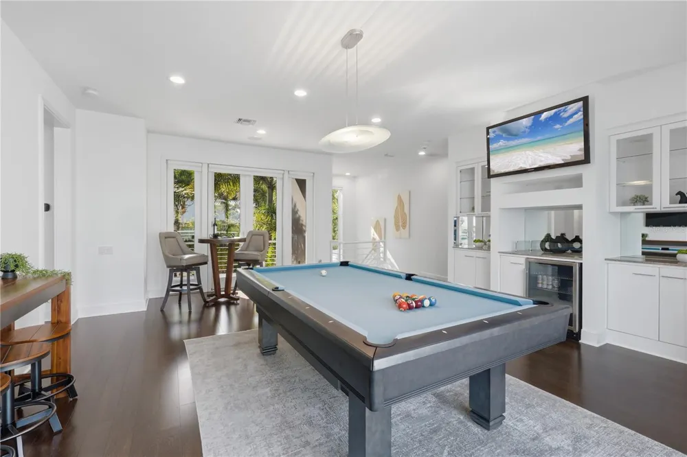 1475 JOHN RINGLING PARKWAY Sarasota, FL 34236