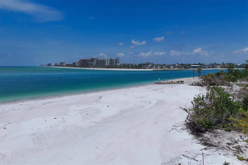 1475 JOHN RINGLING PARKWAY Sarasota, FL 34236