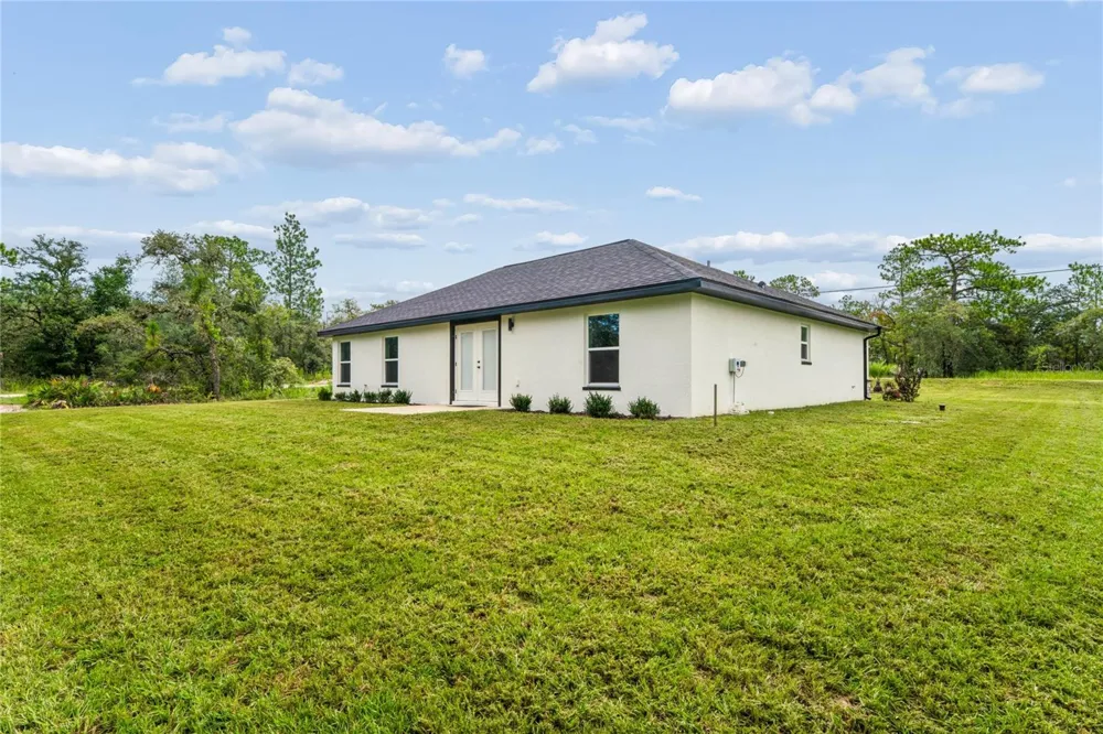 15093 GONZO ROAD Weeki Wachee, FL 34614