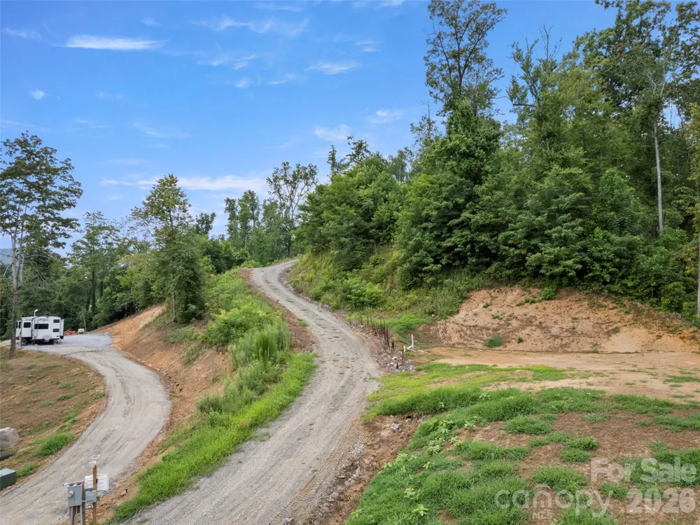 213 Three Rivers Drive Hendersonville, NC 28792