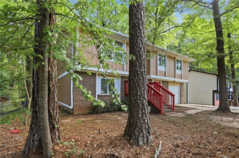 8862 Raven Drive Jonesboro, GA 30238