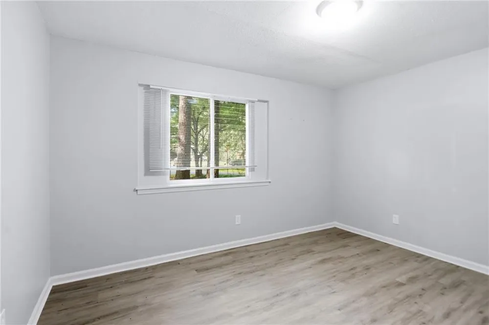 8862 Raven Drive Jonesboro, GA 30238
