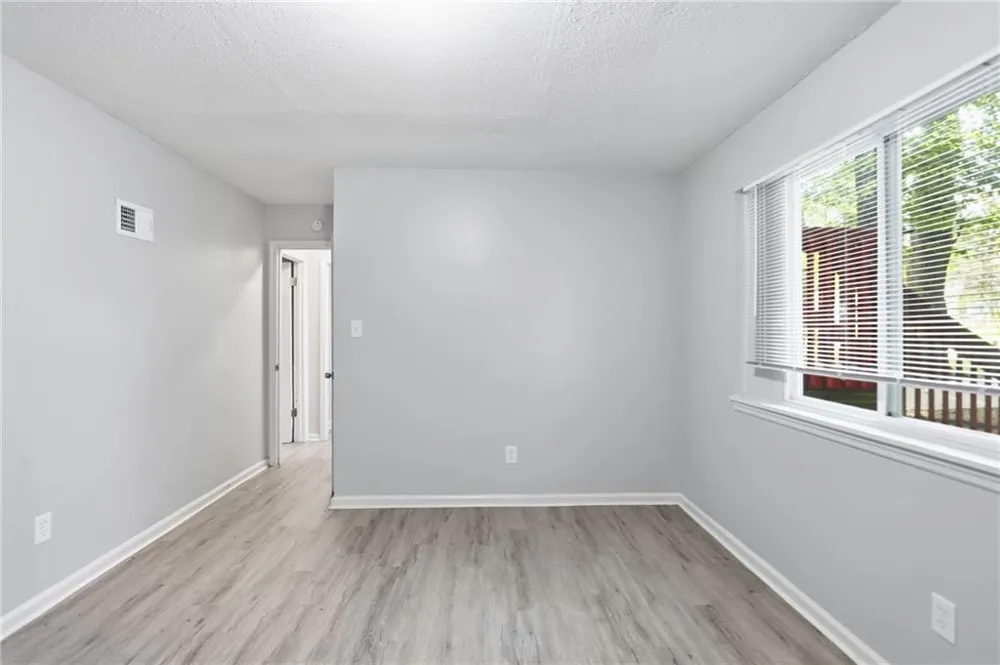 8862 Raven Drive Jonesboro, GA 30238