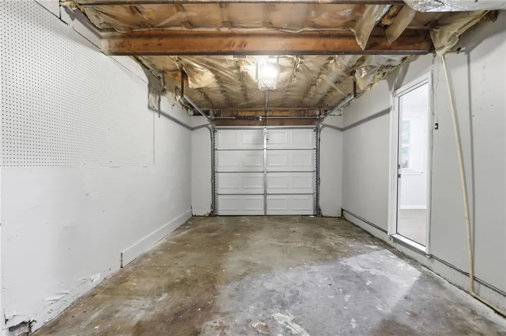 8862 Raven Drive Jonesboro, GA 30238