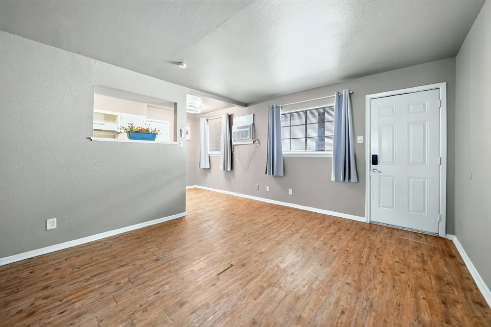 1417 Bennett Avenue #G Dallas, TX 75206