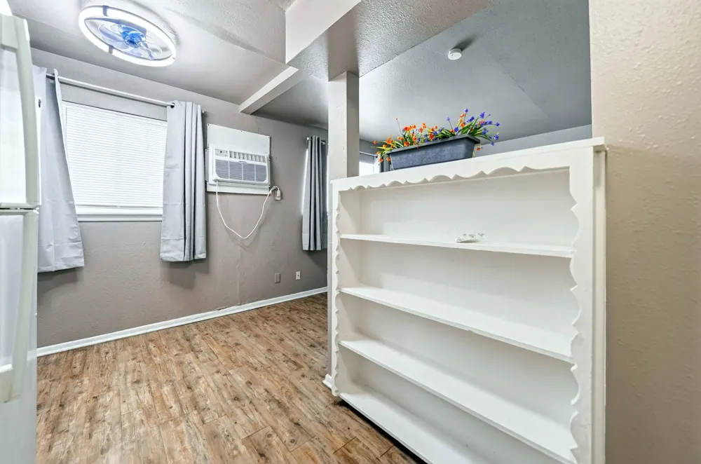 1417 Bennett Avenue #G Dallas, TX 75206