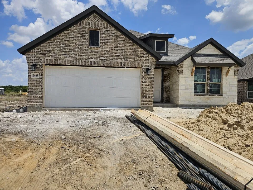 3008 Leopard Lane Ennis, TX 75119