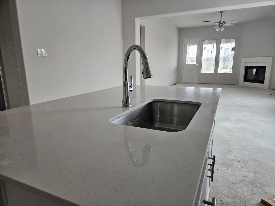 3008 Leopard Lane Ennis, TX 75119
