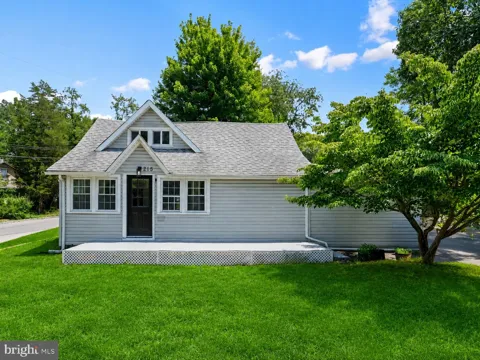 215 ERIAL ROAD