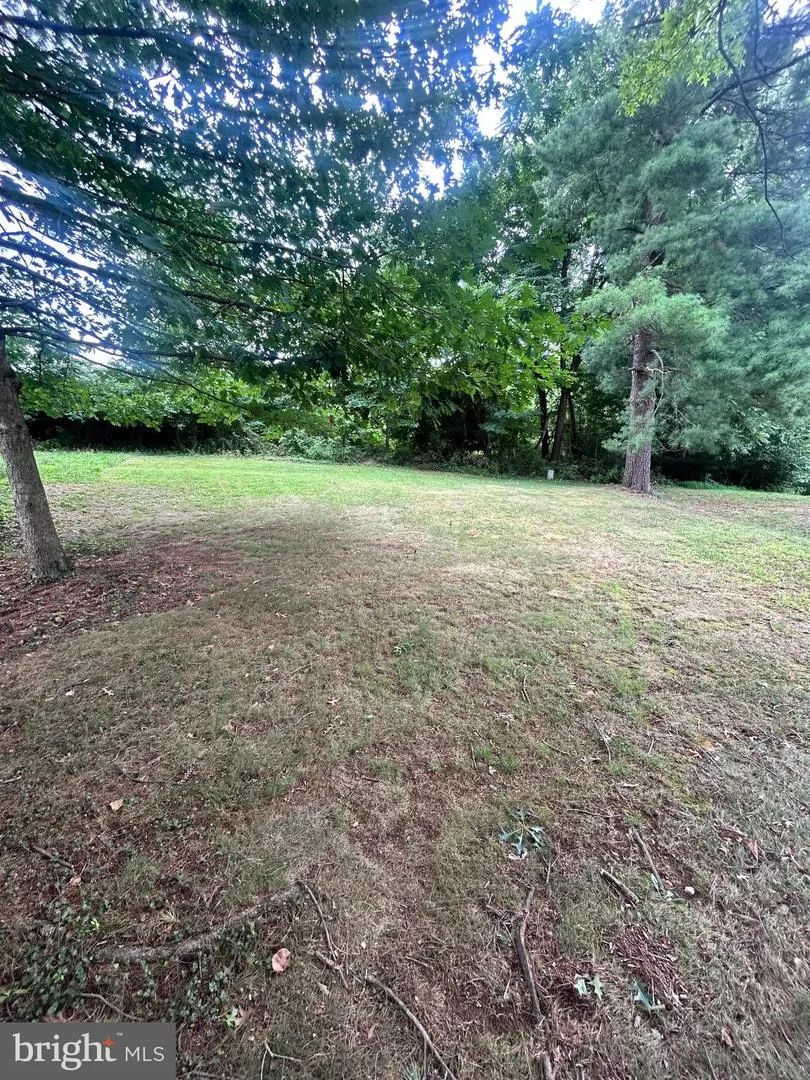 92 MIC NAN DRIVE Middletown, PA 17057