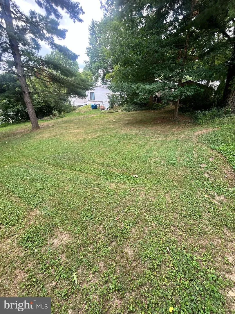 92 MIC NAN DRIVE Middletown, PA 17057
