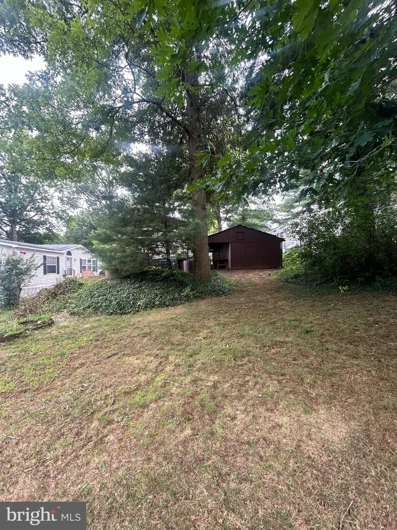 92 MIC NAN DRIVE Middletown, PA 17057