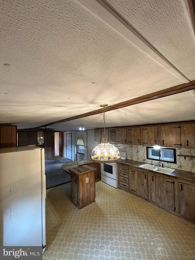 92 MIC NAN DRIVE Middletown, PA 17057