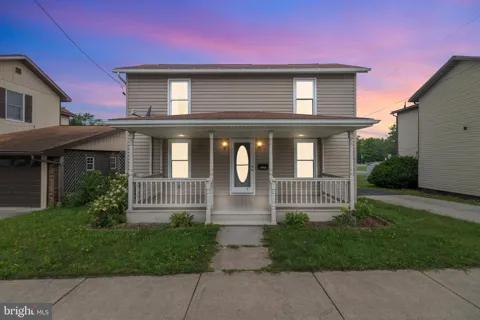 1415 E PRESQUEISLE STREET