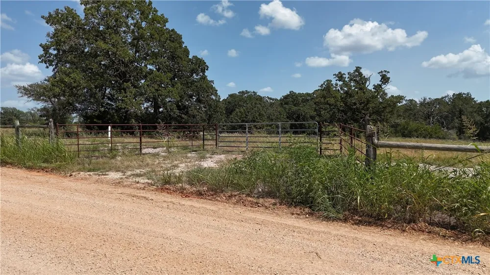 6038 County Road 234 Milano, TX 76556