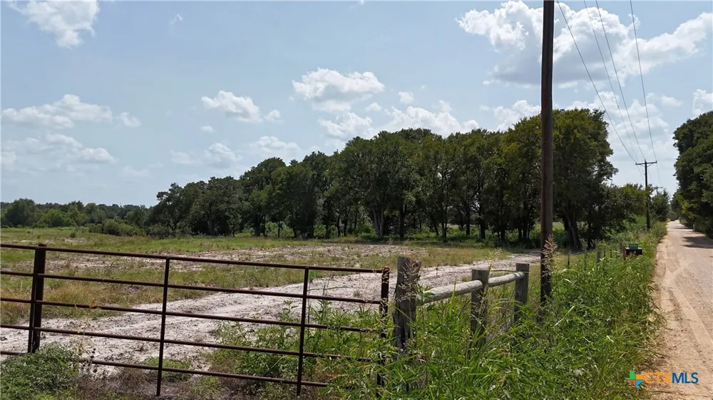 6038 County Road 234 Milano, TX 76556