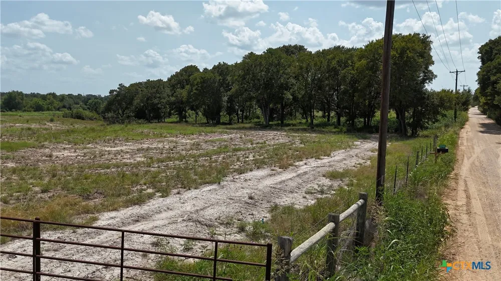 6038 County Road 234 Milano, TX 76556