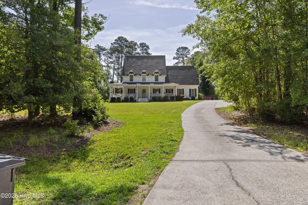 553 Oakwood Pointe Road Appling, GA 30802