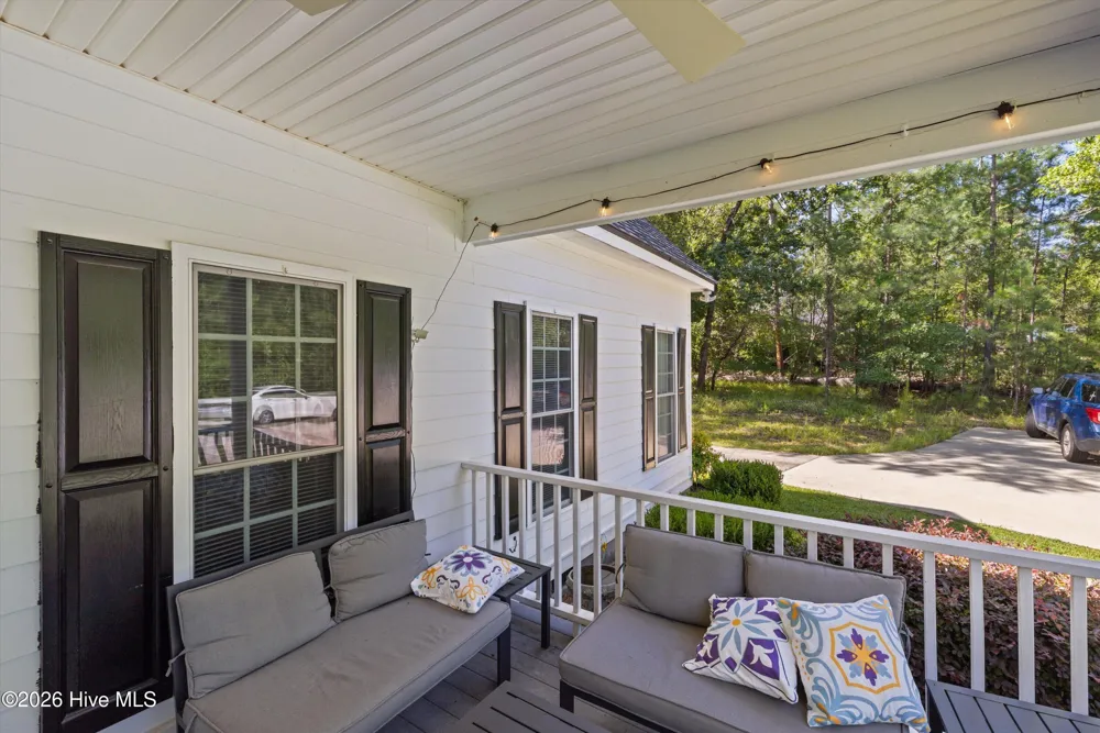 553 Oakwood Pointe Road Appling, GA 30802