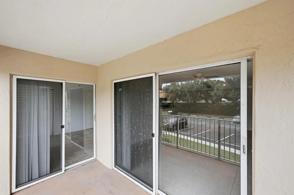 1640 42ND CIRCLE #209 Vero Beach, FL 32967