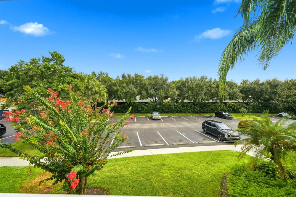 1640 42ND CIRCLE #209 Vero Beach, FL 32967