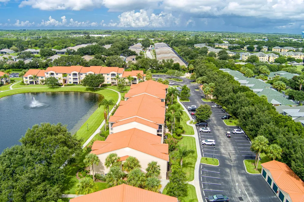 1640 42ND CIRCLE #209 Vero Beach, FL 32967