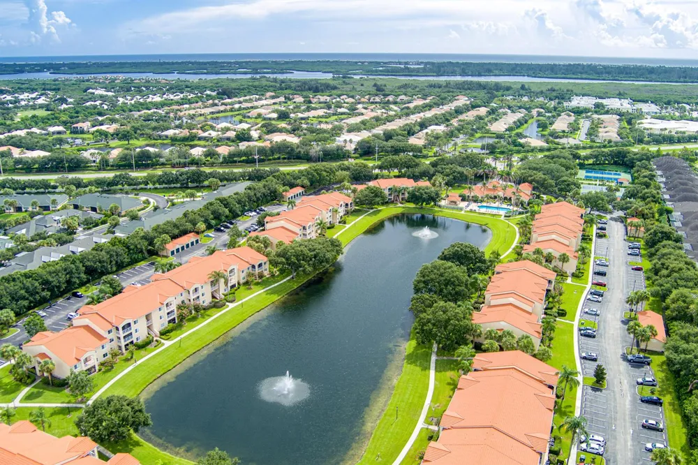 1640 42ND CIRCLE #209 Vero Beach, FL 32967