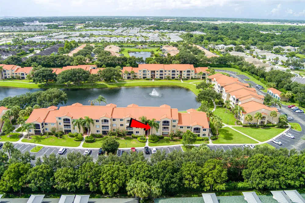 1640 42ND CIRCLE #209 Vero Beach, FL 32967