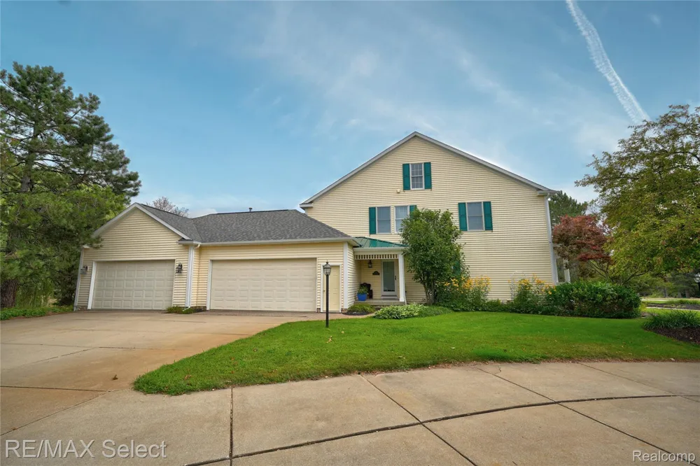 8211 Burleigh Road Atlas Township, MI 48439